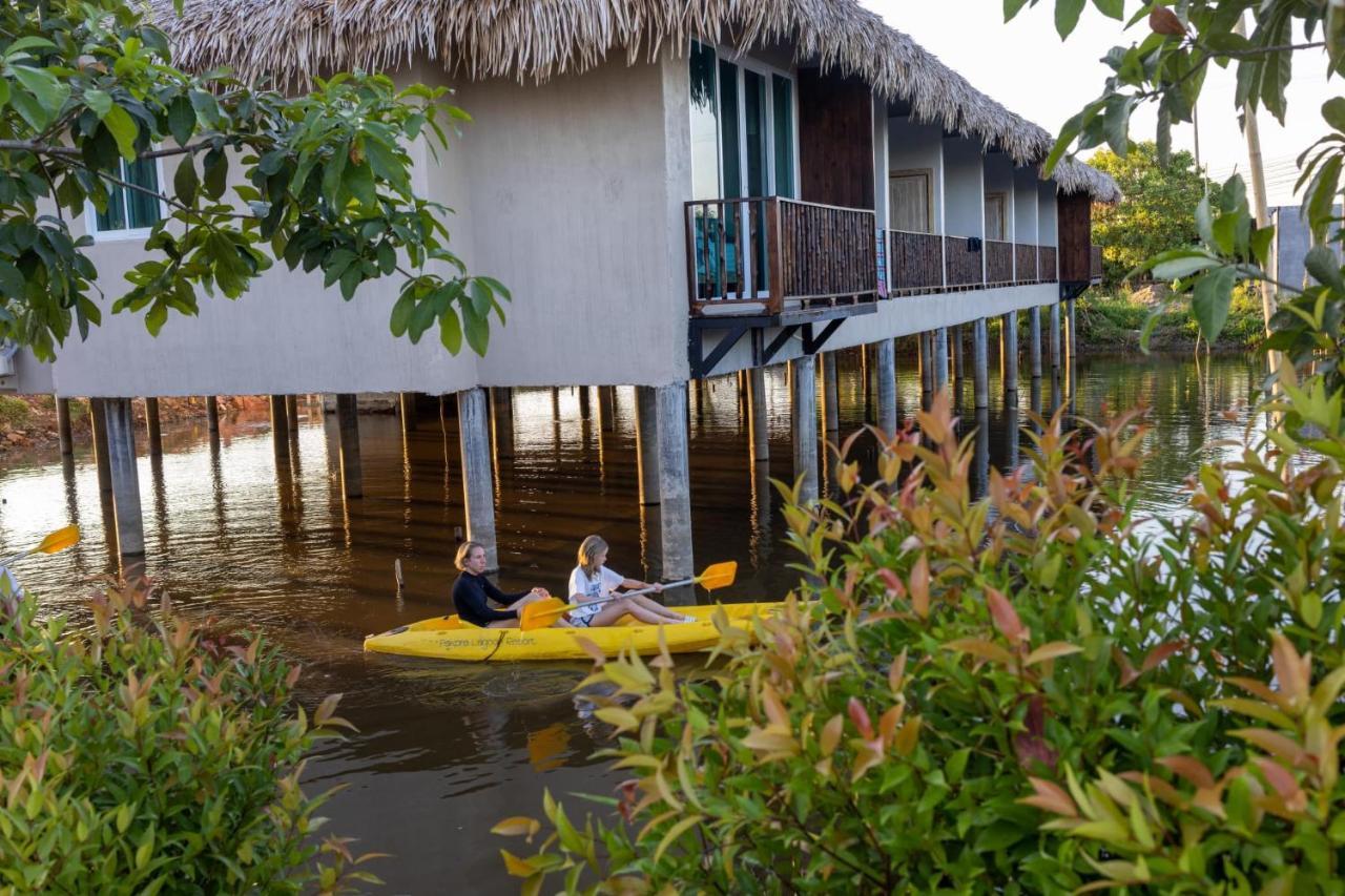 Sripakpra Boutique Resort Phatthalung Ban Pak Pra Exterior photo